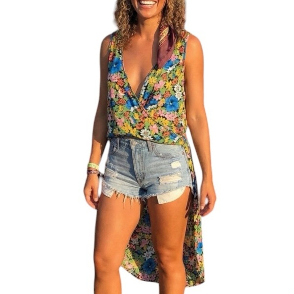 Vintage Y2K floral 60s 70s inspired high low tank top Festival statement blouse